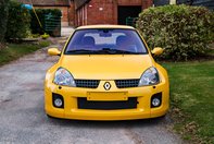 Renault Clio V6