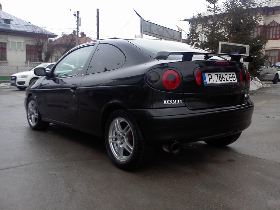 Renault Coupe RT20