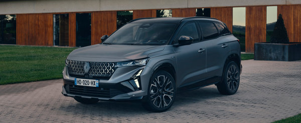 Renault crede ca noul Austral Facelift arata mai bine decat actualul Volkswagen Tiguan si publica peste 100 de imagini proaspete ca sa o demonstreze