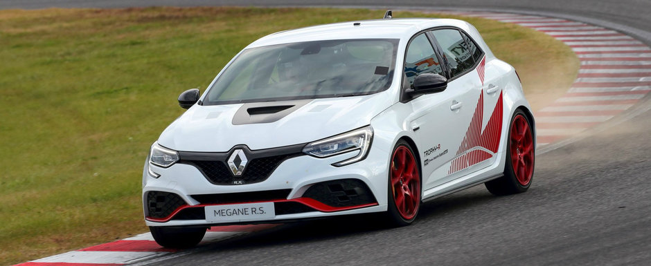 Renault face ravagii pe teritoriul Honda. Megane RS Trophy-R este cea mai rapida masina FWD de pe Suzuka Renault face ravagii pe teritoriul Honda. Megane RS Trophy-R este cea mai rapida masina FWD de pe Suzuka