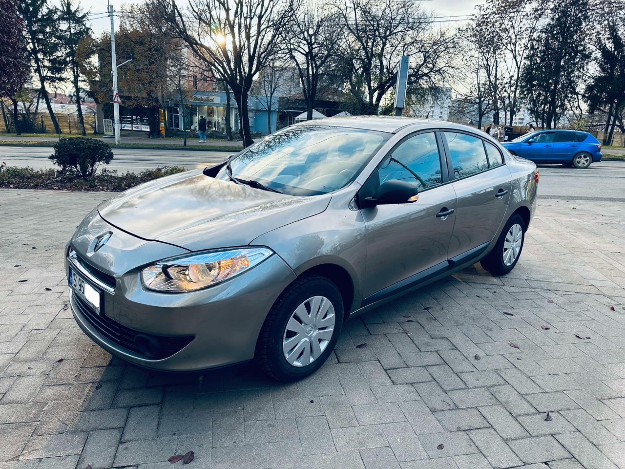 Renault Fluence 1.5Diesel Euro 5 A/C Geamuri+Oglinzi Electrice 2011