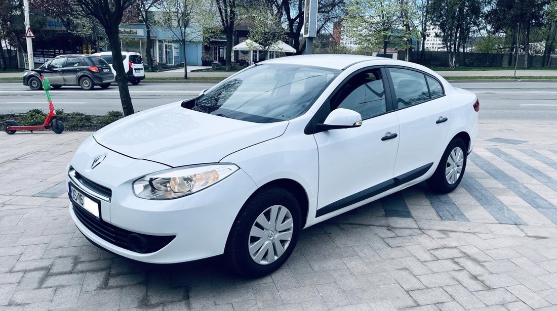 Renault Fluence 1.6Benzina Euro 5 A/C Electrice Km Reali 2011