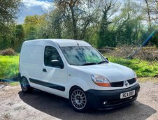 Renault Kangoo cu motor de Clio RS