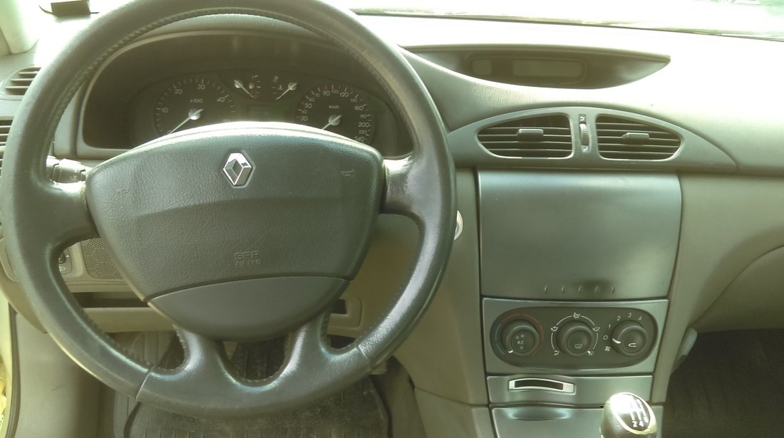 Renault Laguna 1,9 dci 2002