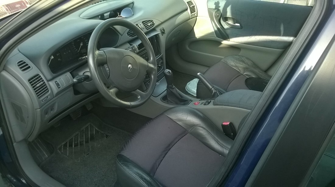 Renault Laguna 1598 2001