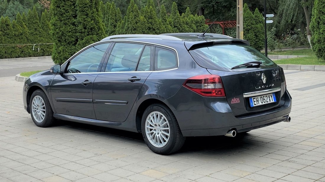 Renault Laguna 2.0 DCI 2011