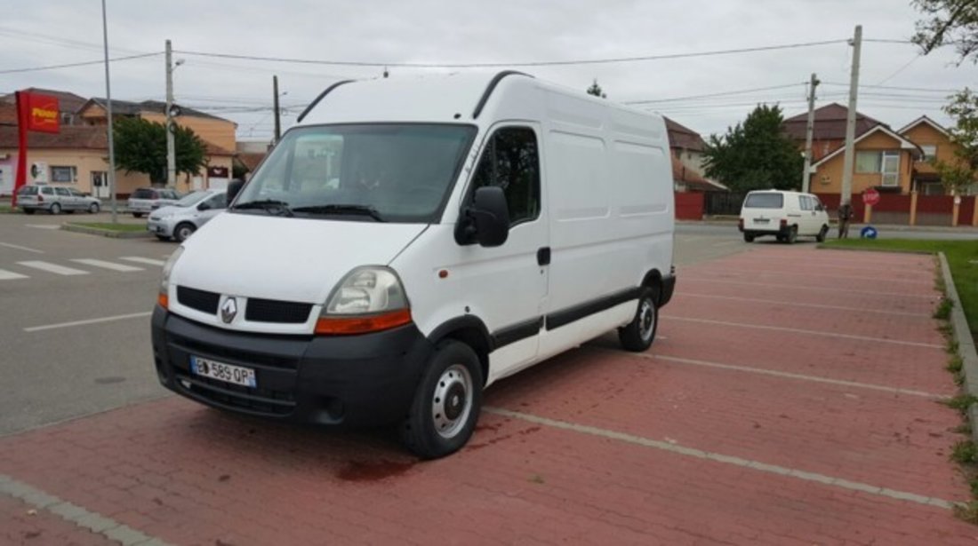 RENAULT Master 2.5DCi autoutilitara