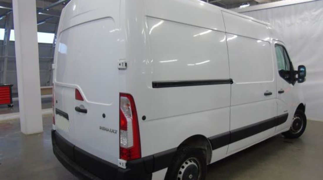 Renault Master FURGON Confort 2+1 locuri Tractiune 2.3 dCi 125 CP L2H2 FGT1223D6 2011