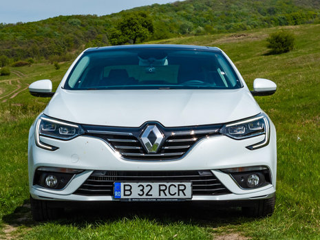 Renault Megane 1.3 TCe 140 cp, EDC