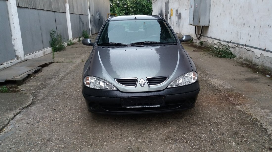 Renault Megane 1,4 16 valve benzina 2000