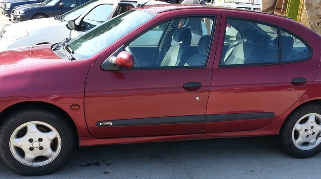 Renault Megane 1.4 16v 1999