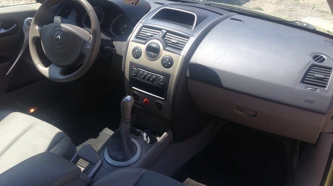 Renault Megane 1.4 16v 2004