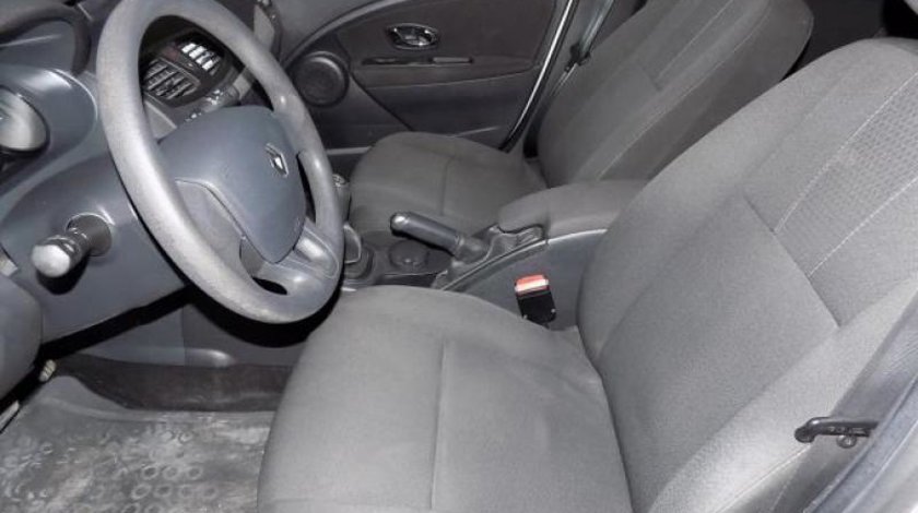 Renault Megane 1.5 dCi Expression 90 CP 2012