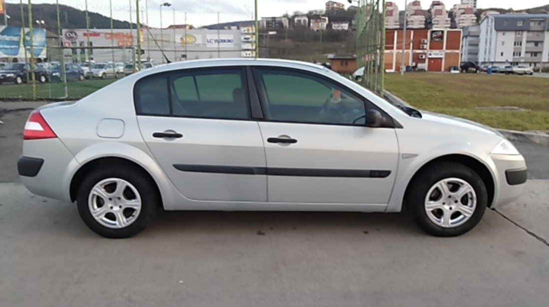 Renault Megane 1.6i 16V 2005