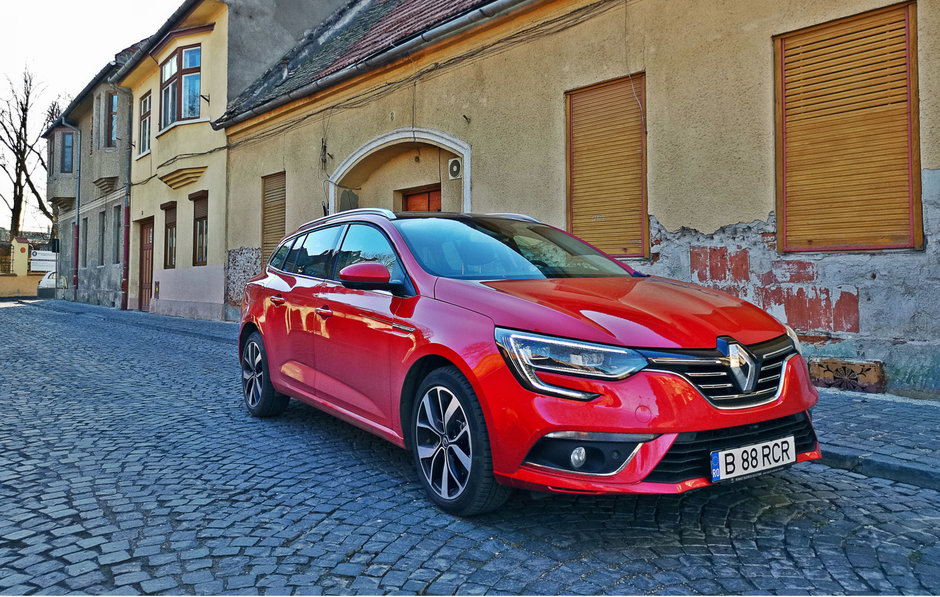 Renault Megane Estate Blue dCi 150