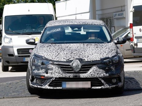 Renault Megane IV - Poze Spion