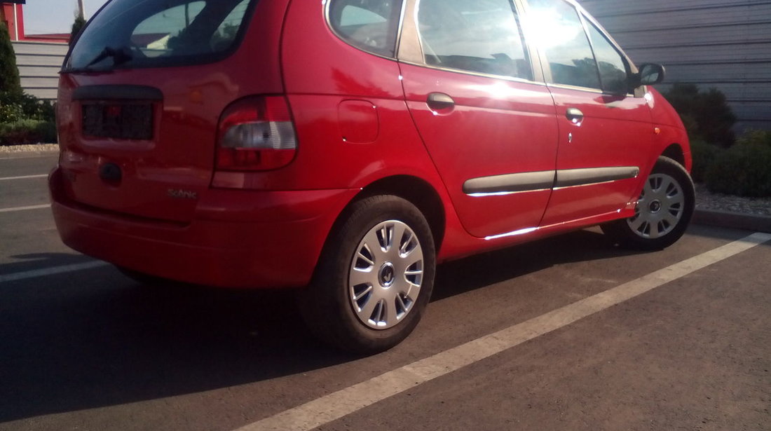 Renault Scenic 1.4 efi 2000