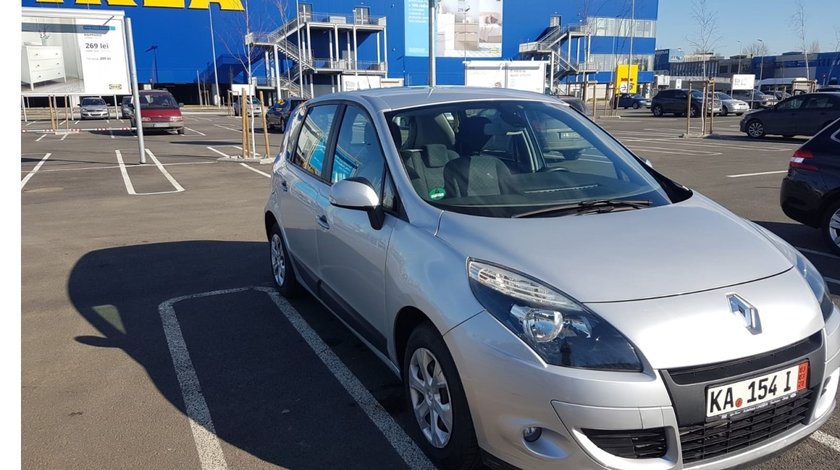Renault Scenic 1.5 DCI---Navigatie 2010