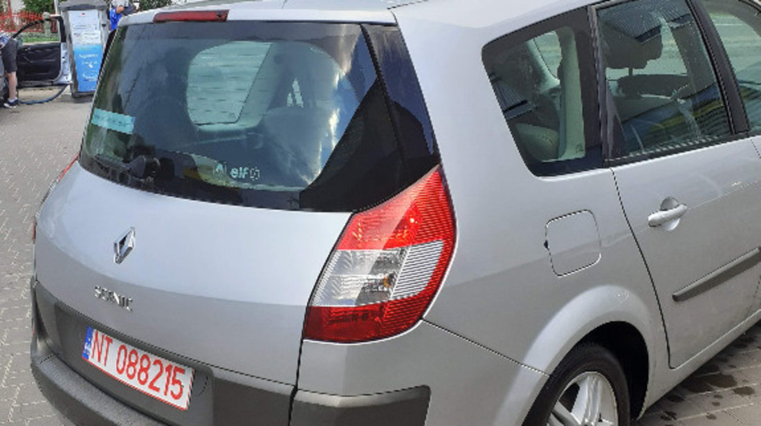 RENAULT SCENIC 1.9 7 LOCURI 130 CAI