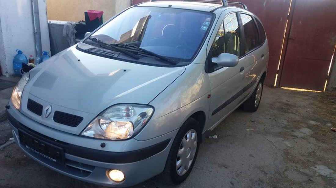 Renault Scenic 1.9 dti 2000 7512224