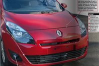 Renault Scenic 3 surprins fara camuflaj