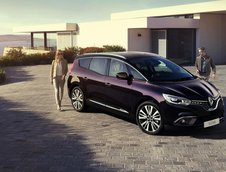 Renault Scenic si Grand Scenic Initiale Paris