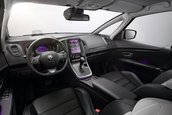 Renault Scenic si Grand Scenic Initiale Paris