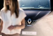 Renault Scenic si Grand Scenic Initiale Paris