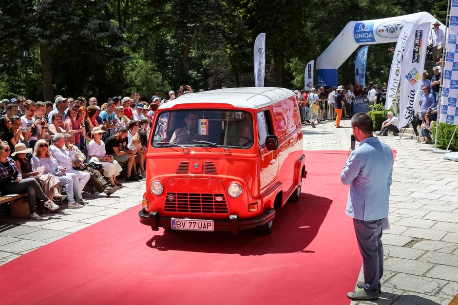 Renault si Dacia Estafette