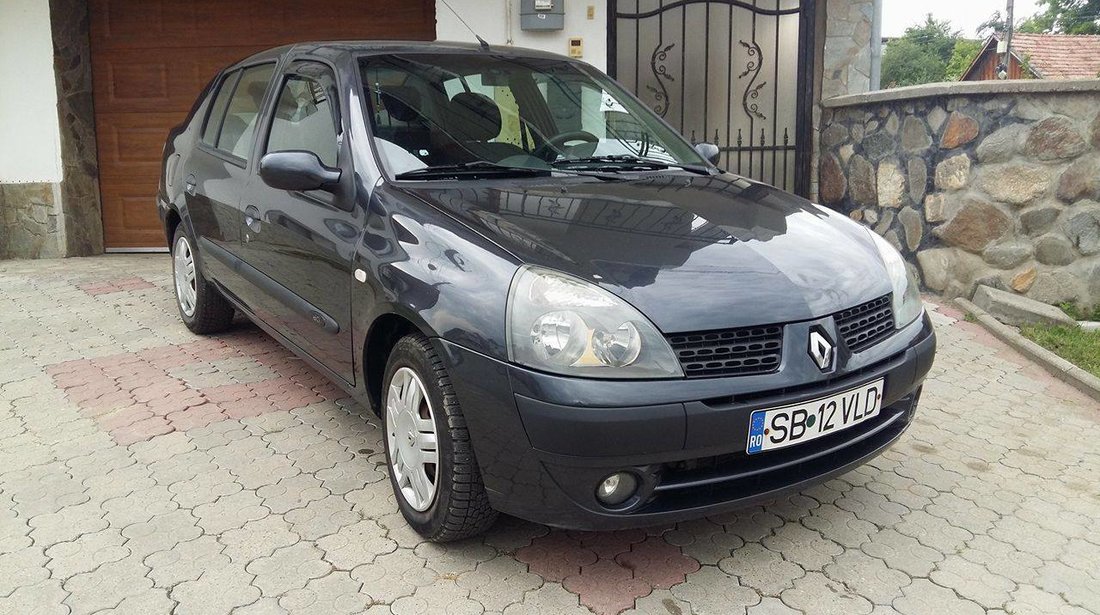 Renault symbol 2006