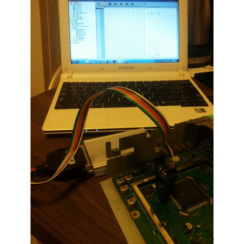 Reparam calculatoare confort defecte sau