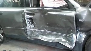 Reparatie Audi A4 - de la dauna totala la masina buna