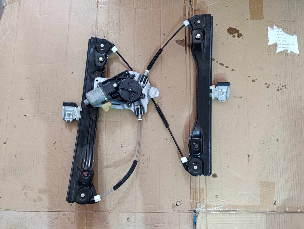 Reparatii Macarale Geam Chevrolet Cruze (2008-2016)