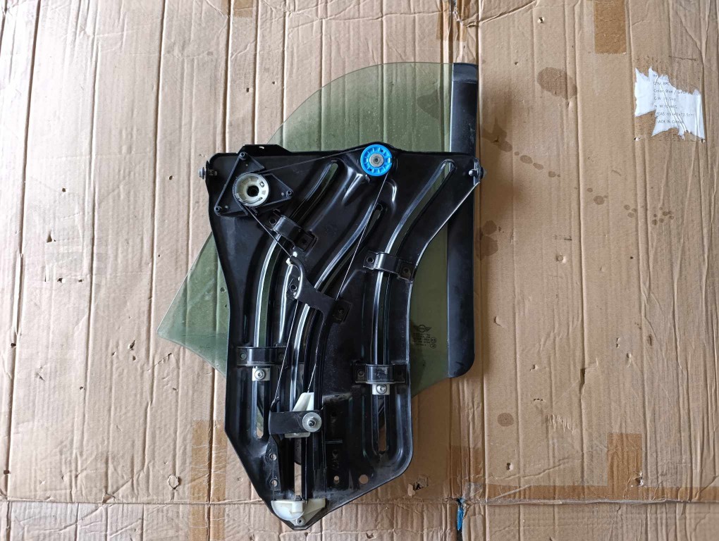 Reparatii Macarale Geam Mini Cooper R52 R57 cabrio (2004-2015) 7130157