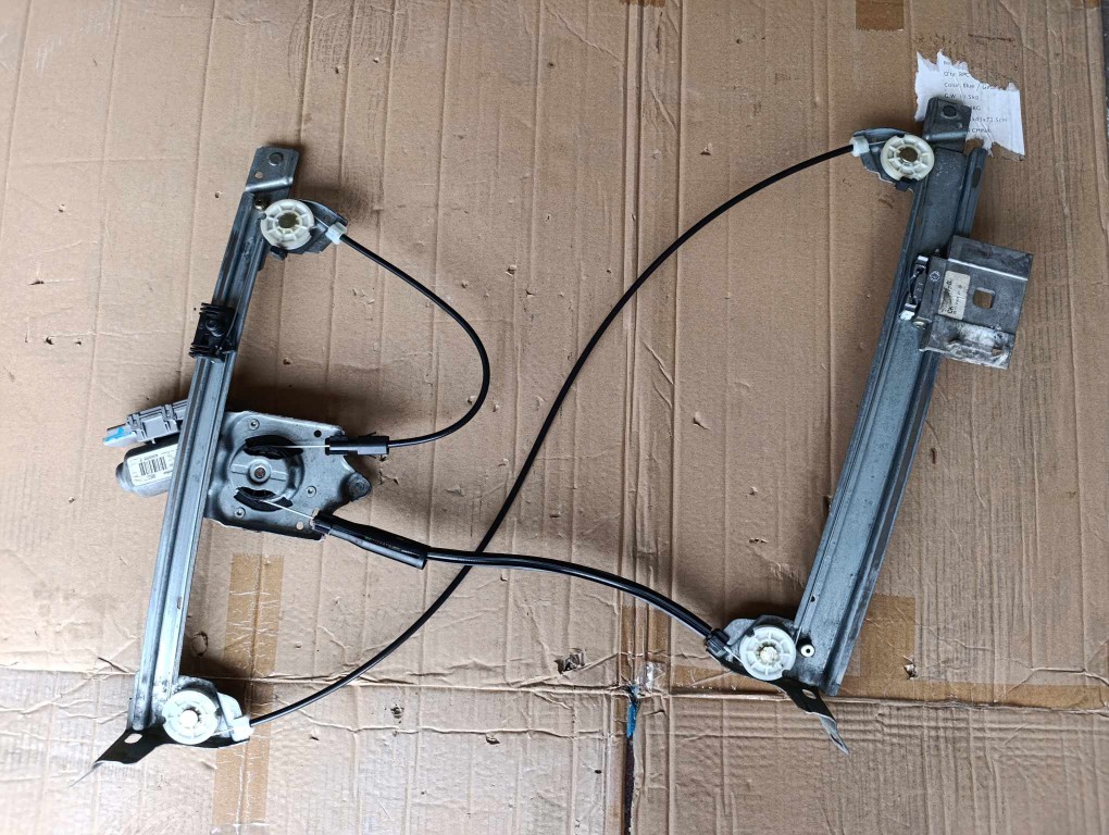 Reparatii Macarale Geam Opel Tigra B cabrio