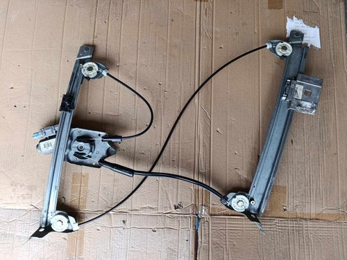 Reparatii Macarale Geam Opel Tigra B cabrio