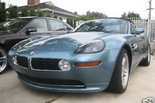 Replica de BMW Z8 facuta din Z4