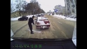 Respect in trafic: Cel mai nou clip din Rusia inlocuieste violenta cu omenia