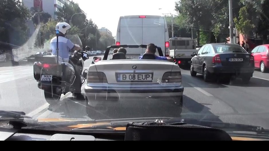 Respect Politiei Rutiere din Bucuresti! Inca o actiune filmata 'undercover' Respect Politiei Rutiere din Bucuresti! Inca o actiune filmata 'undercover'