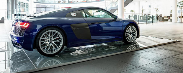 Reteta unui viitor clasic: Audi R8 intr-o combinatie Santorini Blue, plus Havana Brown