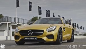 Reuniunea super-Mercedes-urilor: Patru AMG-uri isi dau intalnire pe circuit