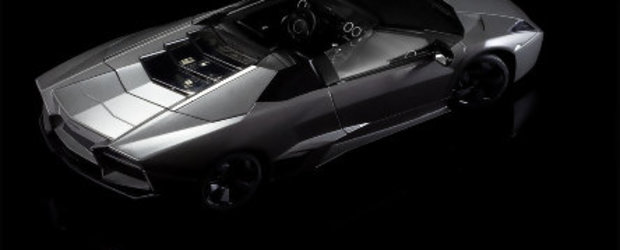 Reventon Roadster aterizeaza la Frankfurt