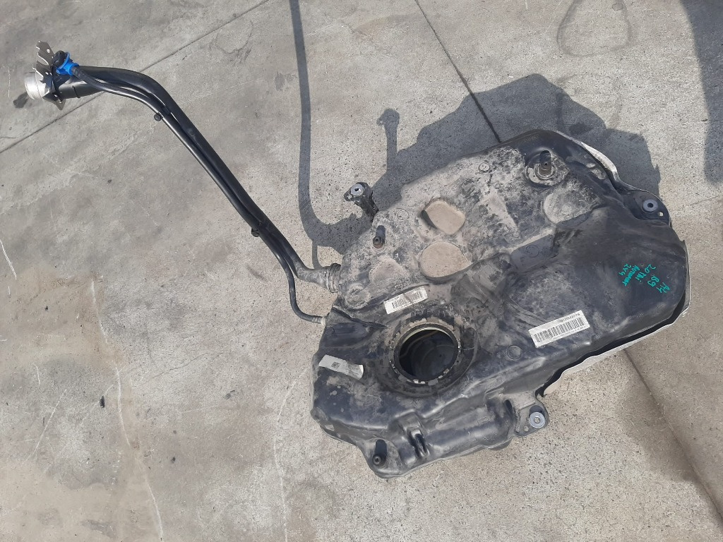 Rezervor 2.0 tdi audi a4 b9 8w limuzina 8w0201021el