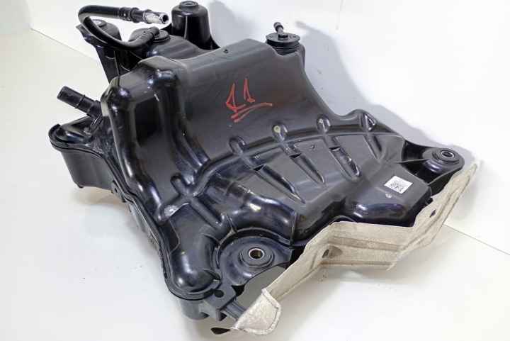 Rezervor Adblue 20411HV81A 237G00281R Nissan Qashqai 2 J11 [2013 - 2020]