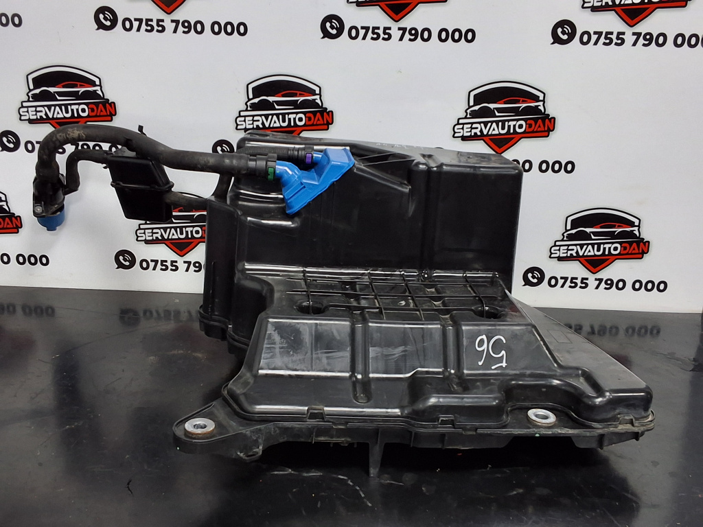 Rezervor AdBlue Audi A4 (2015-2019) [8W2, B9] 2.0 Motorina 2016, 4077103AD / 4067425AC / 8W0131878AC