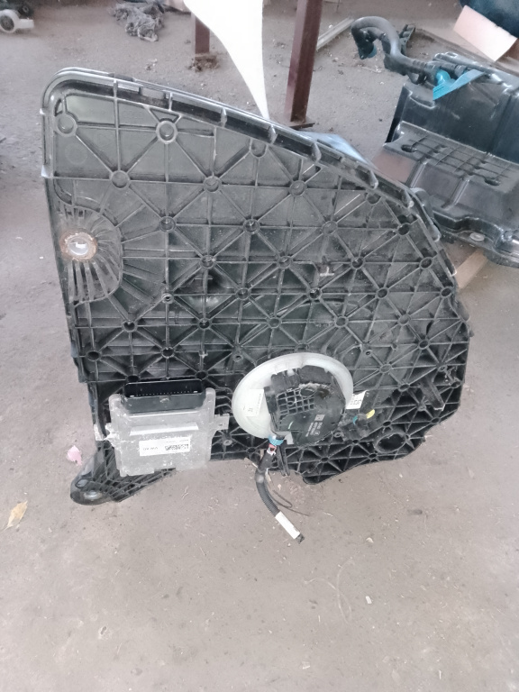 Rezervor AdBlue Audi A4 B9 Break 2.0 Motorina 2019