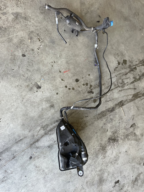 Rezervor AdBlue BMW Seria 5 G30 2.0 Motorina 2019, 7381415 / 735438404