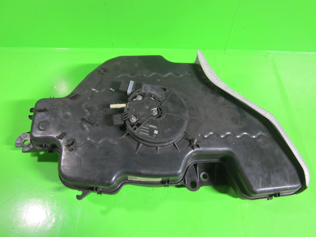 REZERVOR ADBLUE COD 5N0131877D / 0444040011 AUDI Q3 / VW TIGUAN 2.0 TDI ⭐⭐⭐⭐⭐