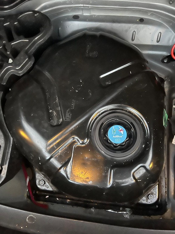 Rezervor Adblue complet Mercedes e class w212 motor 2.2 facelift