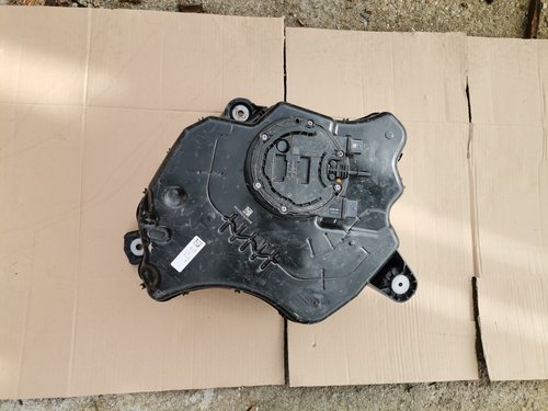 Rezervor adblue cu pompa BMW seria 3 G20 G21 G81 (2018-2023) cod 1619 7454338, 7454338-10